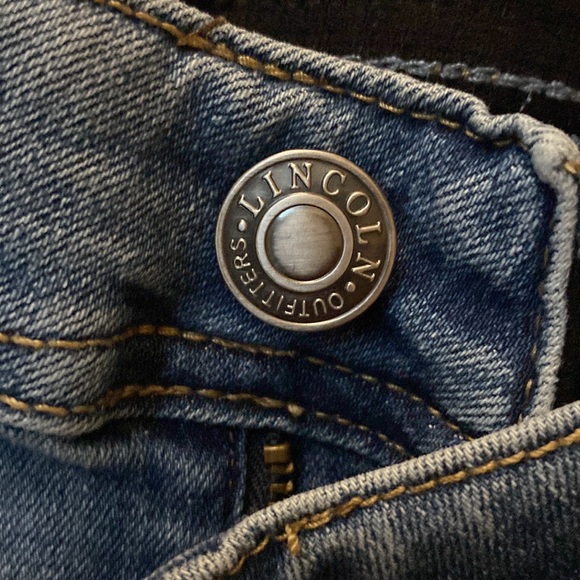 Lincoln outfitters size 4 boot cut jeans - Picture 4 of 5